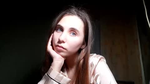 Snapshot of vesperlyn chatting on 30, 11, 2025 Dasha online show from 30, 11, 2025