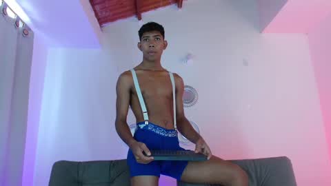 vesperth_supercock online show from 27, 2, 2025