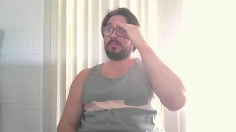 Snapshot of vesturelove chatting on 2, 11, 2025 vesturelove online show from 2, 11, 2025