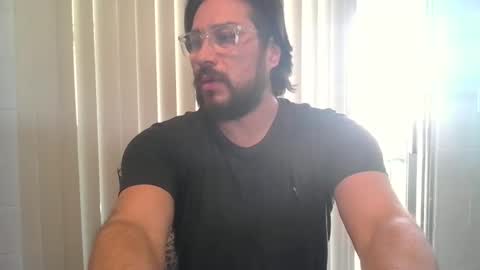 Snapshot of vesturelove chatting on 21, 11, 2025 vesturelove online show from 21, 11, 2025