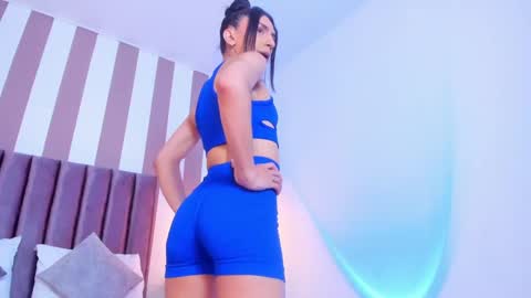 Ariana  online show from 8, 10, 2025