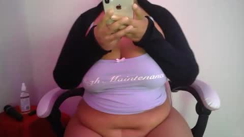 Snapshot of vibe_xxxo chatting on 7, 3, 2026 vibe_xxxo online show from 7, 3, 2026