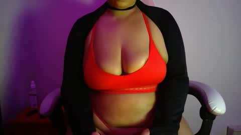 Snapshot of vibe_xxxo chatting on 15, 3, 2026 vibe_xxxo online show from 15, 3, 2026