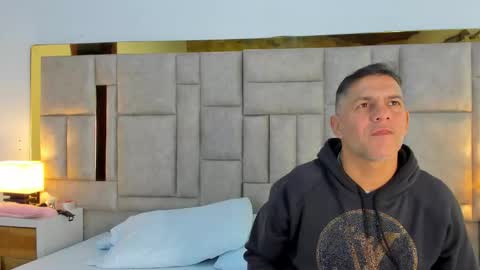 antonia y andrew online show from 6, 2, 2026