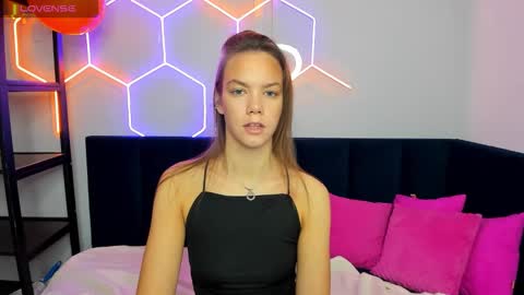 vickie_smith online show from 14, 10, 2025