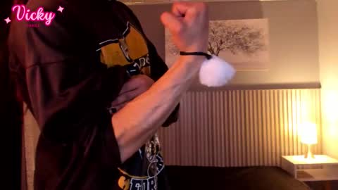  Vicky  online show from 9, 2, 2026