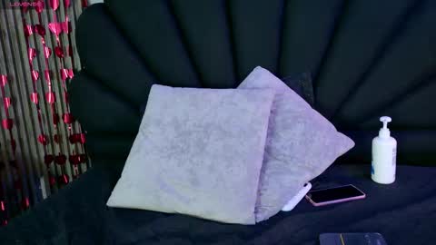 vicky_lopezz_ online show from 12, 3, 2026