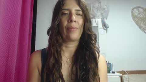 Hi guys   Im victoria  Be the one who can control me in PVT online show from 28, 1, 2025