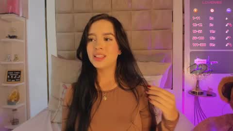 Victoria valentina  online show from 25, 2, 2025
