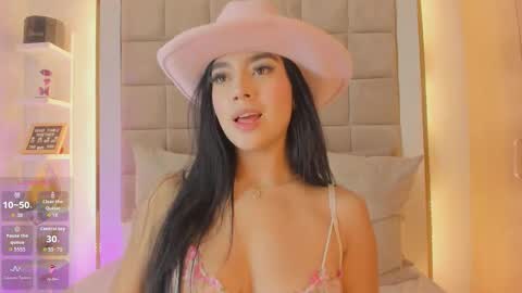 Victoria valentina  online show from 14, 1, 2026