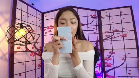  Victoria for you  online show from 6, 10, 2025