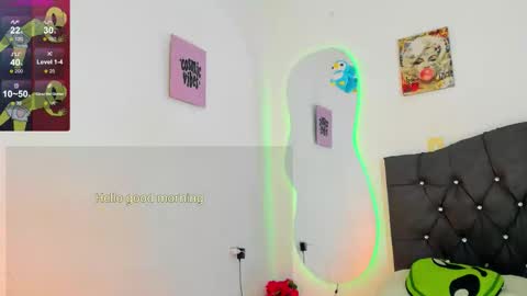 Victoria  independent model online show from 20, 10, 2025