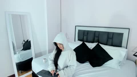 valentina online show from 20, 11, 2025