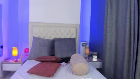 Snapshot of victoria_coxx chatting on 30, 9, 2025 Victoria online show from 30, 9, 2025