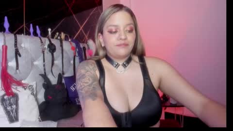 victoria_floyd1 online show from 20, 9, 2025