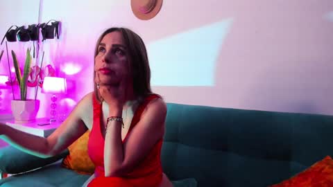Victoria  online show from 16, 1, 2025