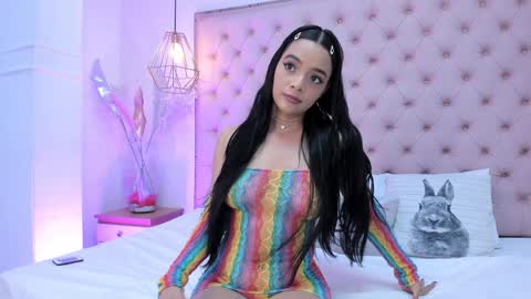 victoria_kitt online show from 8, 1, 2025
