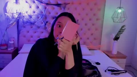 victoria_kitt online show from 17, 10, 2025