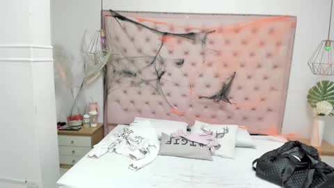 victoria_kitt online show from 22, 10, 2025