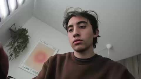 Victoria  online show from 15, 9, 2025