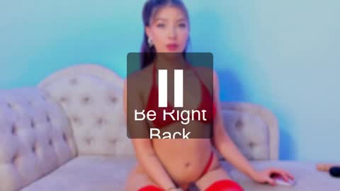 Snapshot of victoria_laurent chatting on 4, 12, 2024 Victoria Laurent online show from 4, 12, 2024