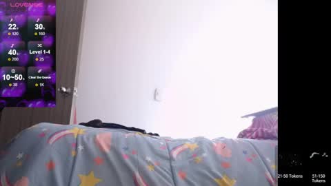 Snapshot of victoria_lehee chatting on 19, 12, 2024 Victoria online show from 19, 12, 2024