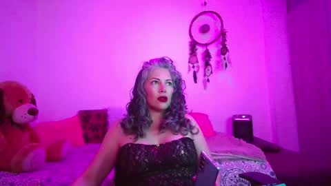 Snapshot of victoria_lover444 chatting on 16, 11, 2025 Victoria Lover online show from 16, 11, 2025