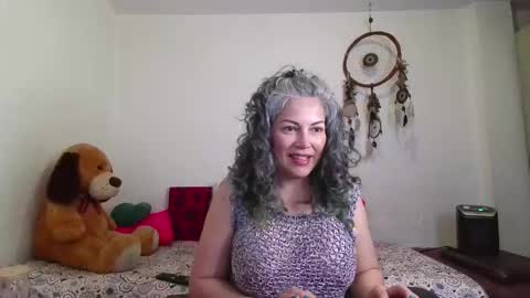 Snapshot of victoria_lover444 chatting on 17, 11, 2025 Victoria Lover online show from 17, 11, 2025