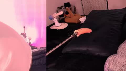 victoria_luxe online show from 12, 1, 2026