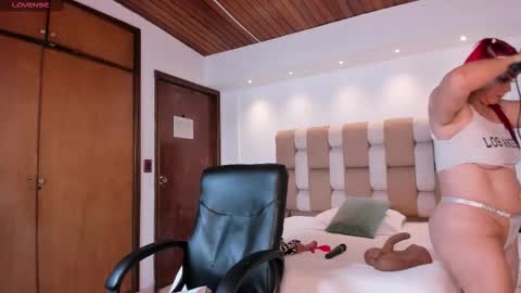 Snapshot of victoria_mooree chatting on 3, 11, 2025 Victoria Everyday From 1400 to 2130 Col Time online show from 3, 11, 2025