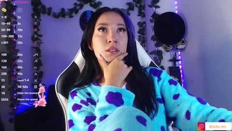 Victoria  online show from 19, 11, 2025