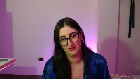 Victoria online show from 21, 11, 2025