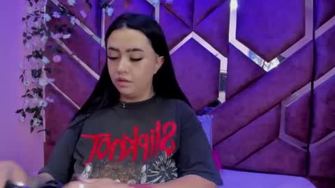 Victoria online show from 22, 12, 2025