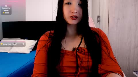 Snapshot of victoria_smile_ chatting on 6, 1, 2025 Victoria online show from 6, 1, 2025