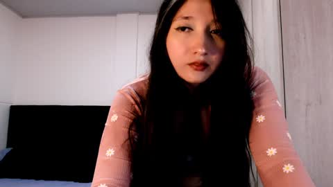 Snapshot of victoria_smile_ chatting on 26, 1, 2025 Victoria online show from 26, 1, 2025