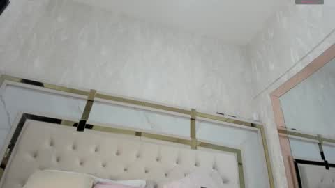 Victoria Sofia online show from 13, 10, 2025