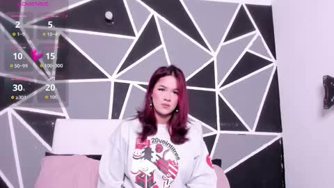 Victoria Zans  online show from 11, 10, 2025