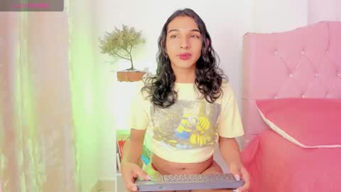 Victoria online show from 15, 10, 2025