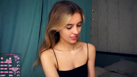 Anasteisha  Day Helen  Night online show from 26, 10, 2025