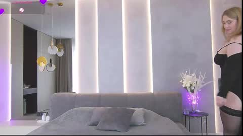 Snapshot of victoriafalls chatting on 4, 3, 2025 Miss V online show from 4, 3, 2025