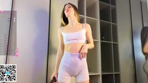 victoriahouston online show from 13, 10, 2025