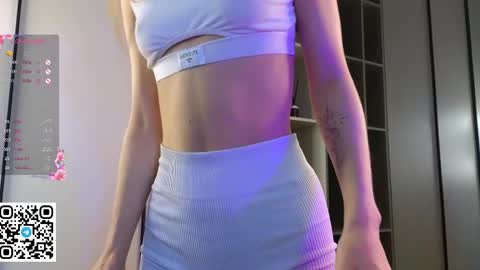 victoriahouston online show from 18, 10, 2025