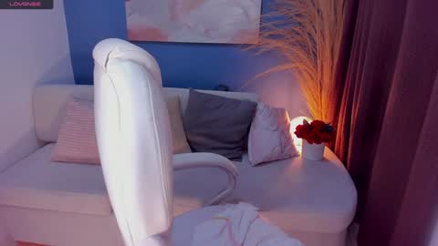 Snapshot of victorialeia chatting on 6, 12, 2024 Victoria online show from 6, 12, 2024