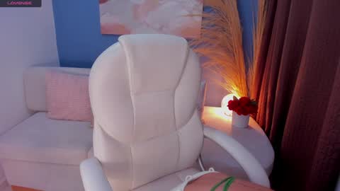 Snapshot of victorialeia chatting on 9, 12, 2024 Victoria online show from 9, 12, 2024