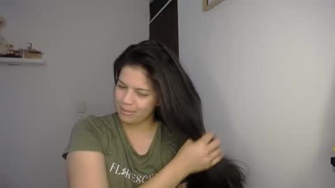 Snapshot of victorialg chatting on 16, 9, 2025 victorialg online show from 16, 9, 2025