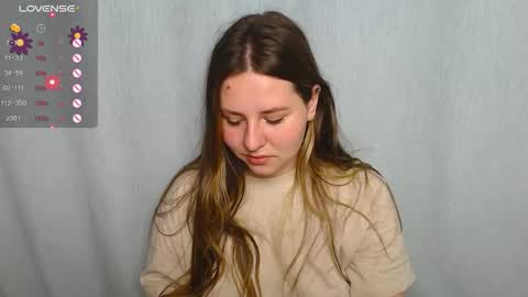 Snapshot of victoriassecrets_ chatting on 25, 9, 2025 victoriassecrets_ online show from 25, 9, 2025