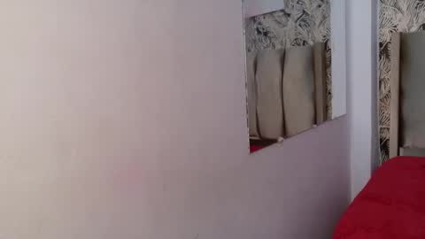 Snapshot of victoriau chatting on 16, 11, 2025 Victoria online show from 16, 11, 2025