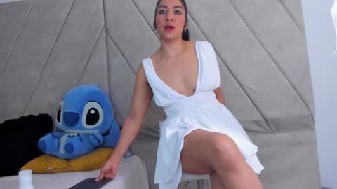 ADRIANA online show from 19, 9, 2025