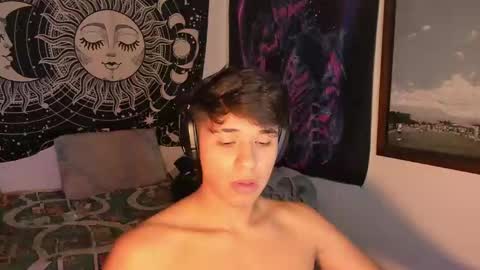 Victorino Jhonson online show from 10, 12, 2024