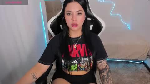 V  I C  T O R I A  online show from 24, 9, 2025